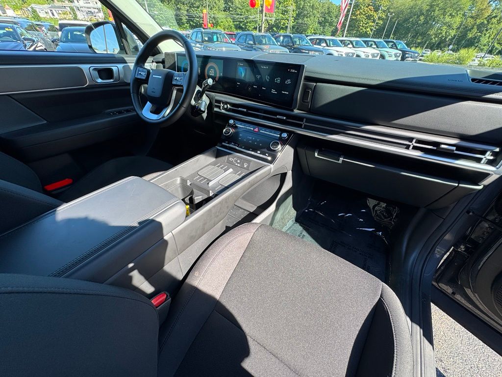 2026 Hyundai Santa Fe SE - Photo 32