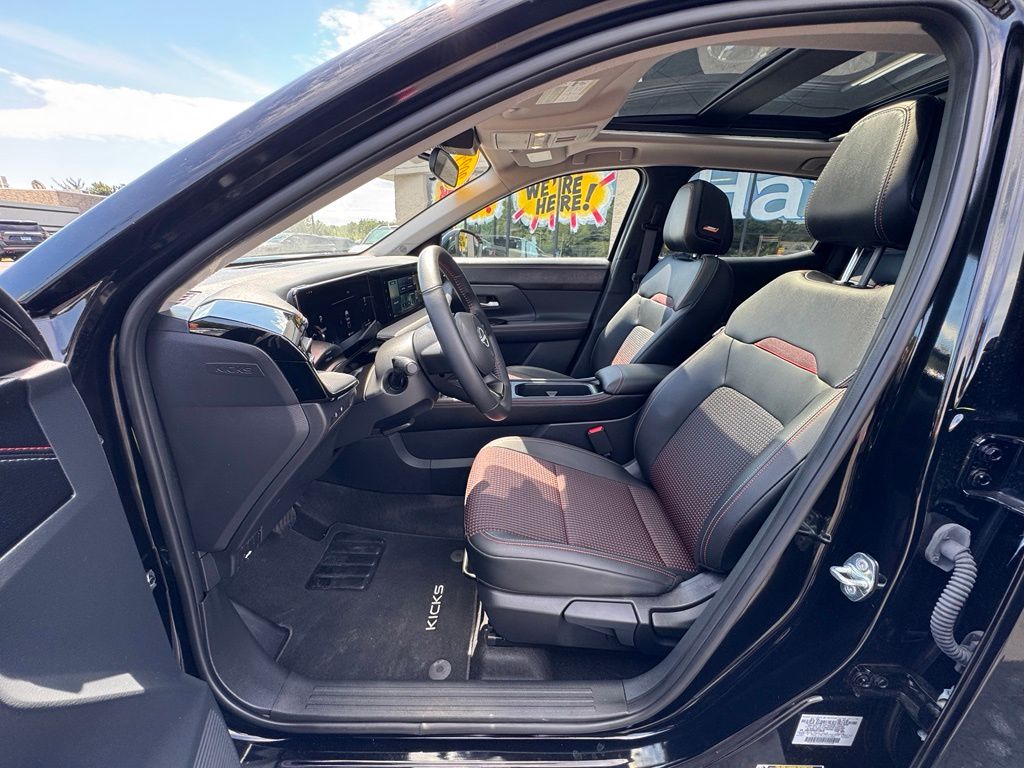 2025 Nissan Kicks SR AWD - Photo 34