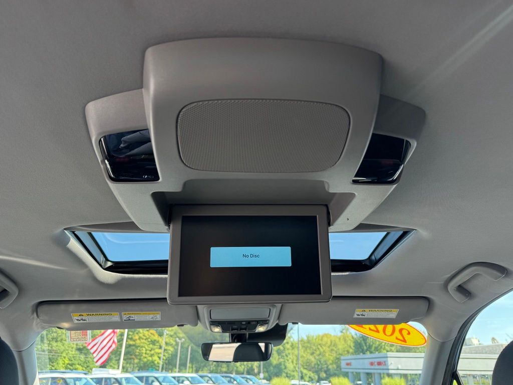 2021 Honda Pilot Elite - Photo 17