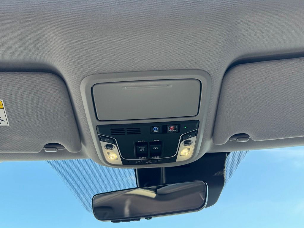 2021 Honda Pilot Elite - Photo 23