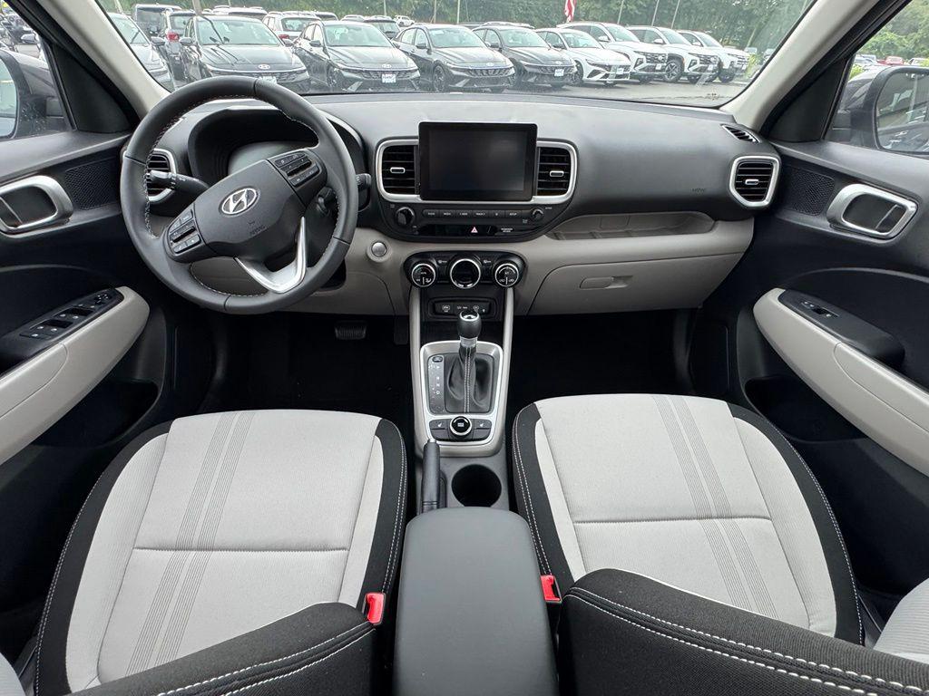 2026 Hyundai Venue SEL - Photo 12