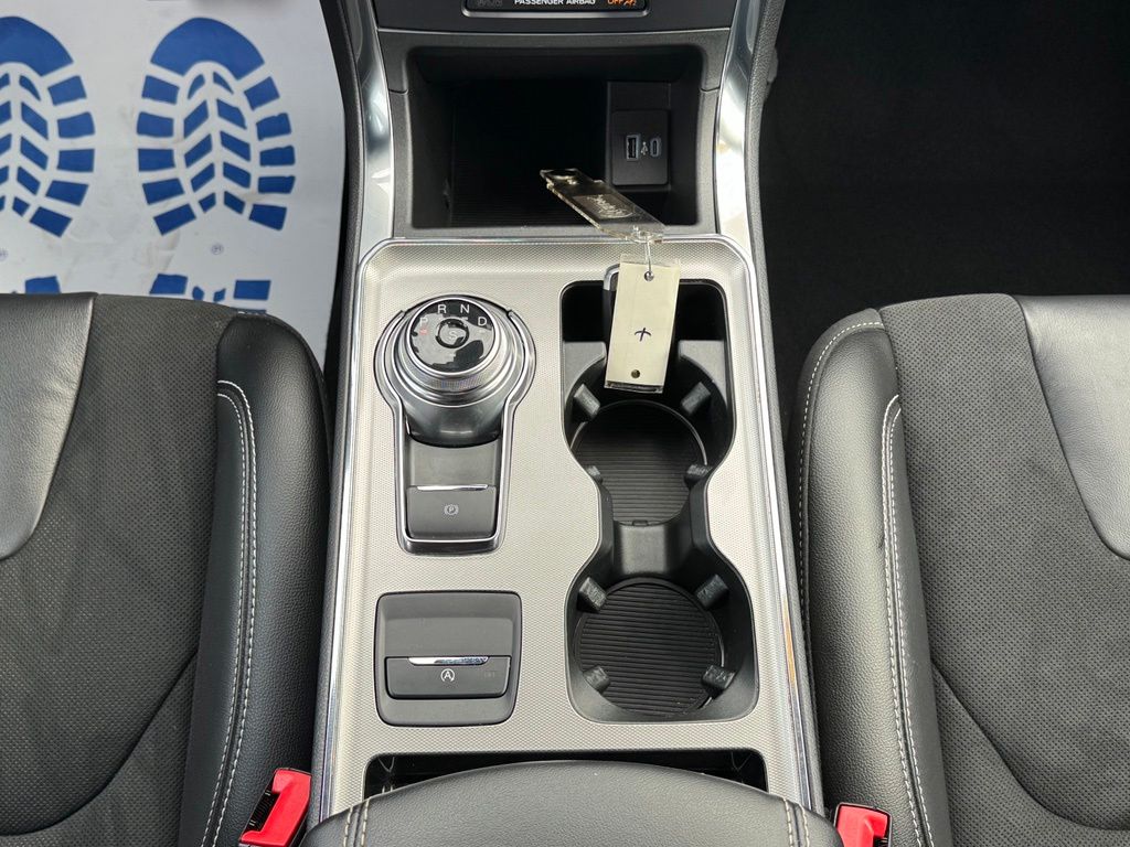 2022 Ford Edge ST - Photo 17