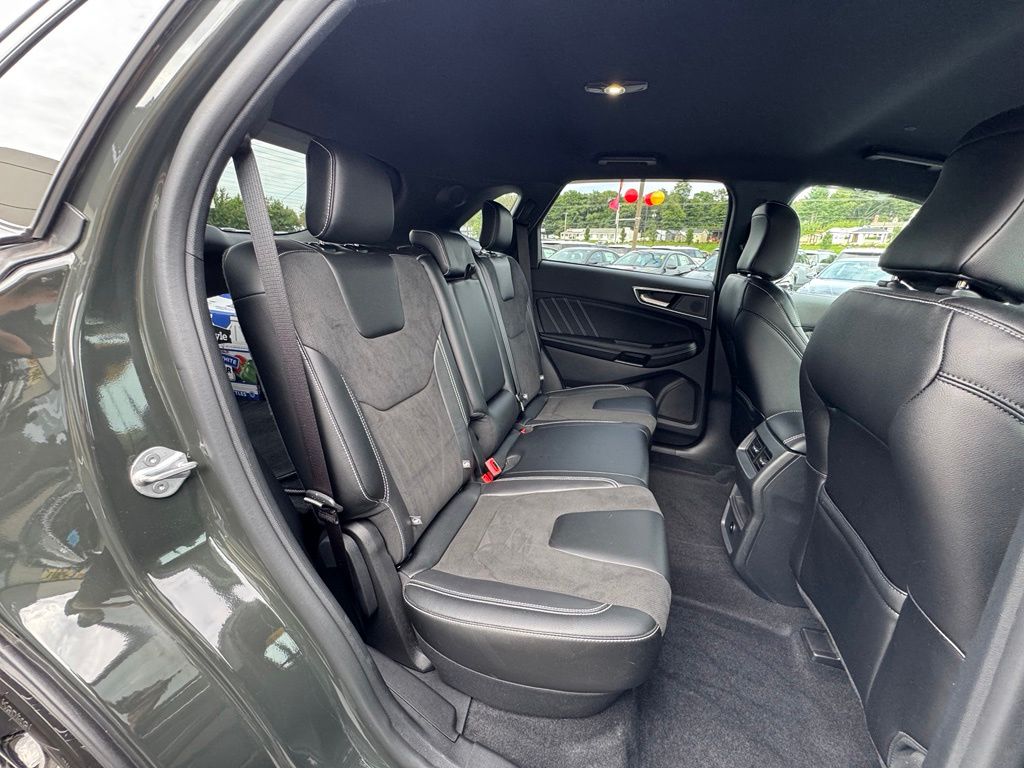 2022 Ford Edge ST - Photo 25