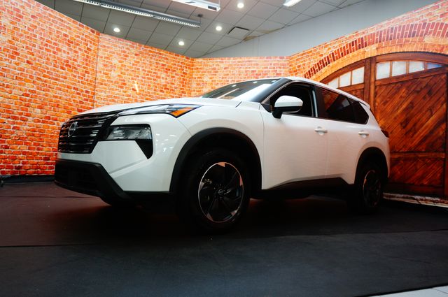Used 2025 Nissan Rogue SV SUV