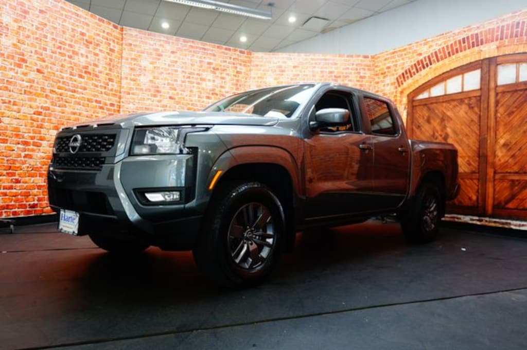 Used 2025 Nissan Frontier SV Truck