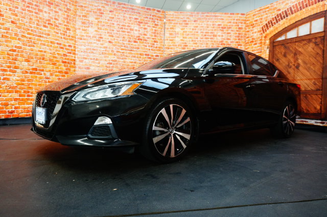 Used 2019 Nissan Altima 2.5 SR Sedan