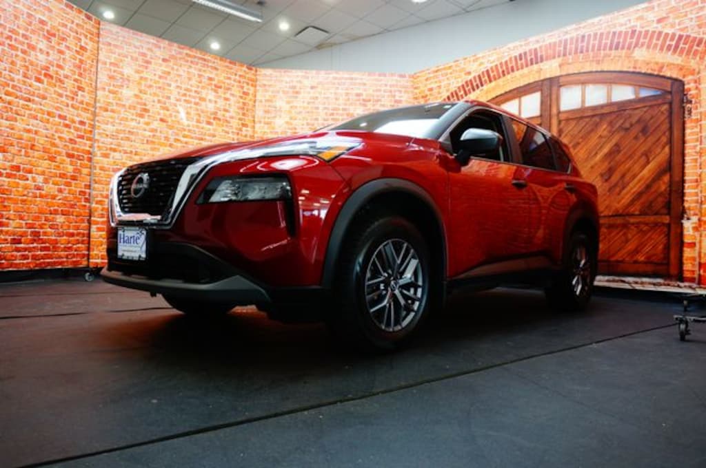 Used 2023 Nissan Rogue S SUV