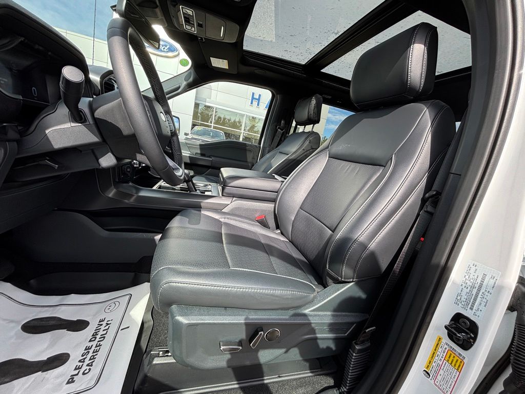 2026 Ford F-150 Lariat - Photo 11