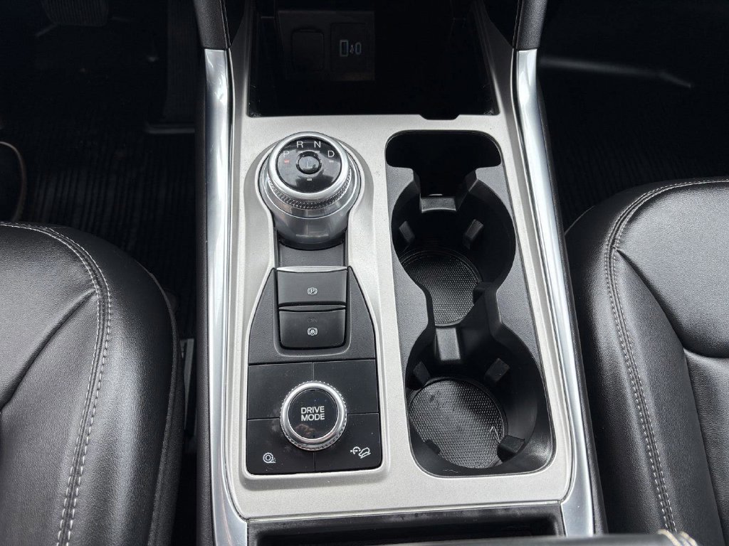 2023 Ford Explorer XLT - Photo 27