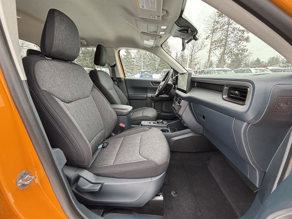 2026 Ford Maverick XLT - Photo 18