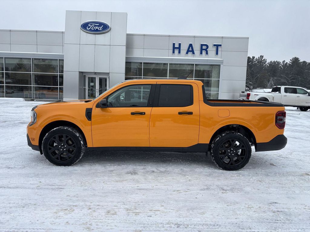 2026 Ford Maverick XLT - Photo 6