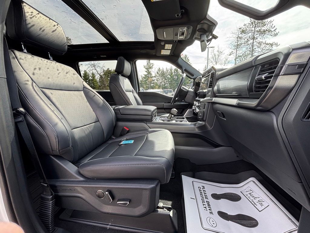 2026 Ford F-150 Lariat - Photo 15