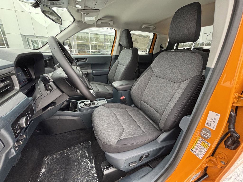 2026 Ford Maverick XLT - Photo 14