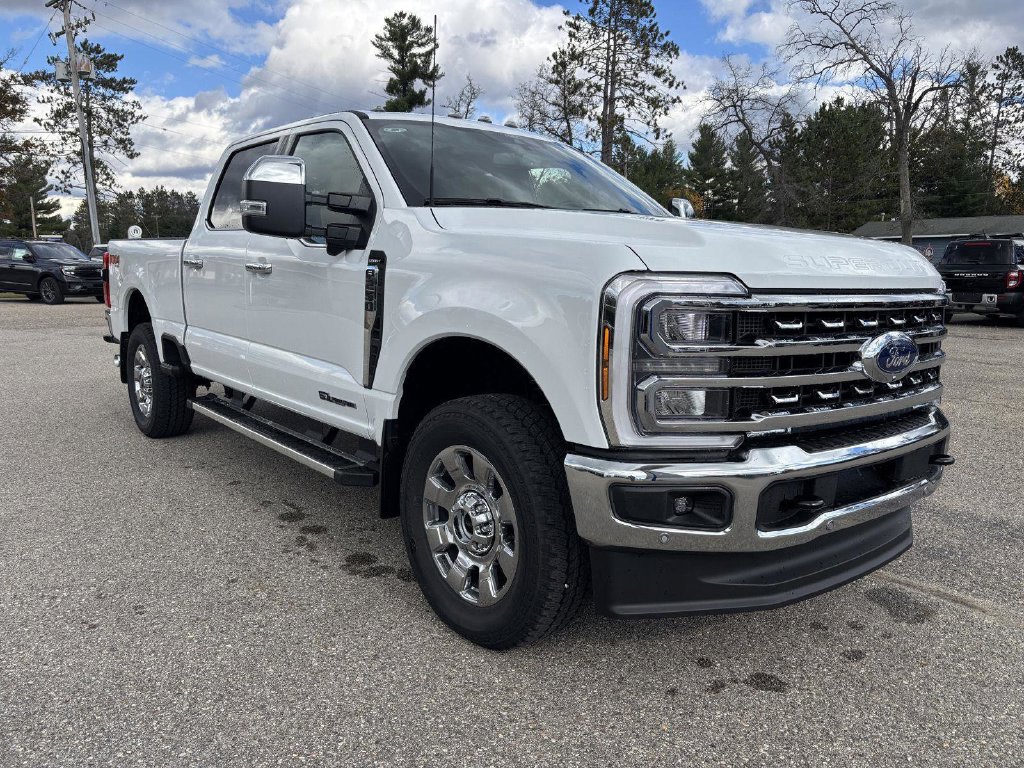 2026 Ford F-250SD Lariat Truck