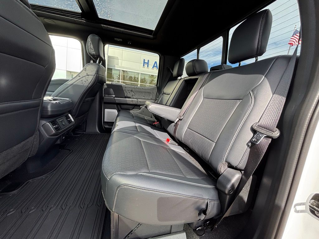 2026 Ford F-150 Lariat - Photo 13