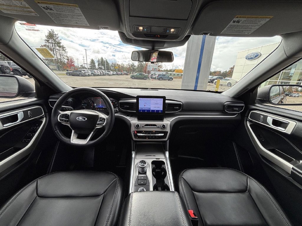 2023 Ford Explorer XLT - Photo 23