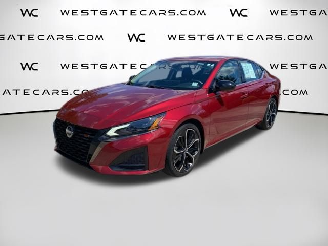 Used 2023 Nissan Altima 2.5 SR Sedan