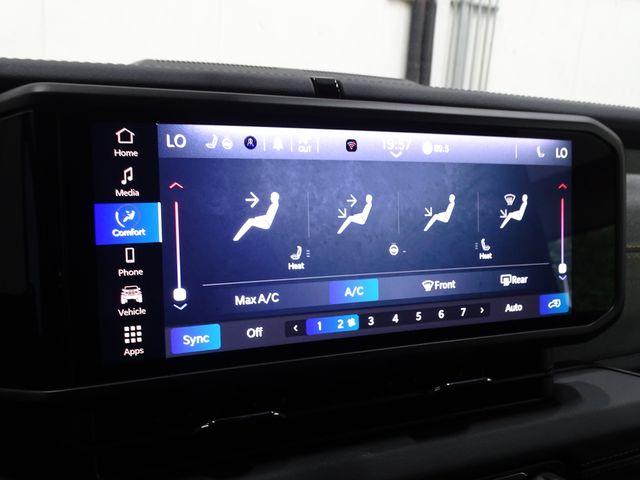 2024 Jeep Wrangler 4-Door Sahara - Photo 30