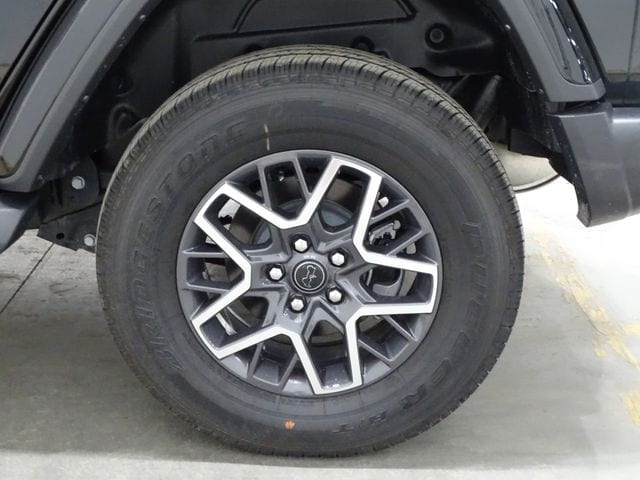 2024 Jeep Wrangler 4-Door Sahara - Photo 37