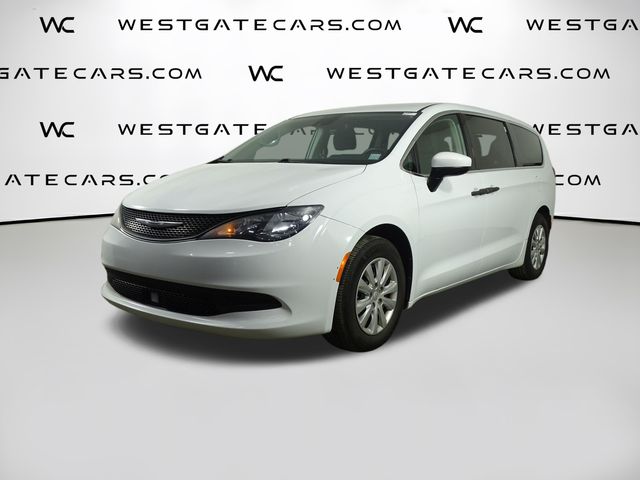 2021 Chrysler Voyager