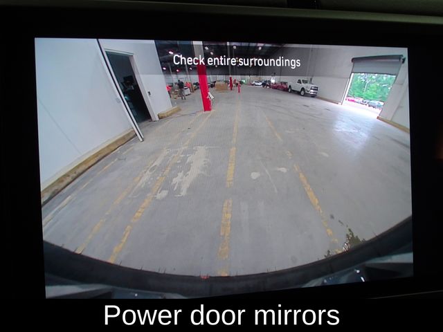 2024 Jeep Wrangler 4-Door Sahara - Photo 8