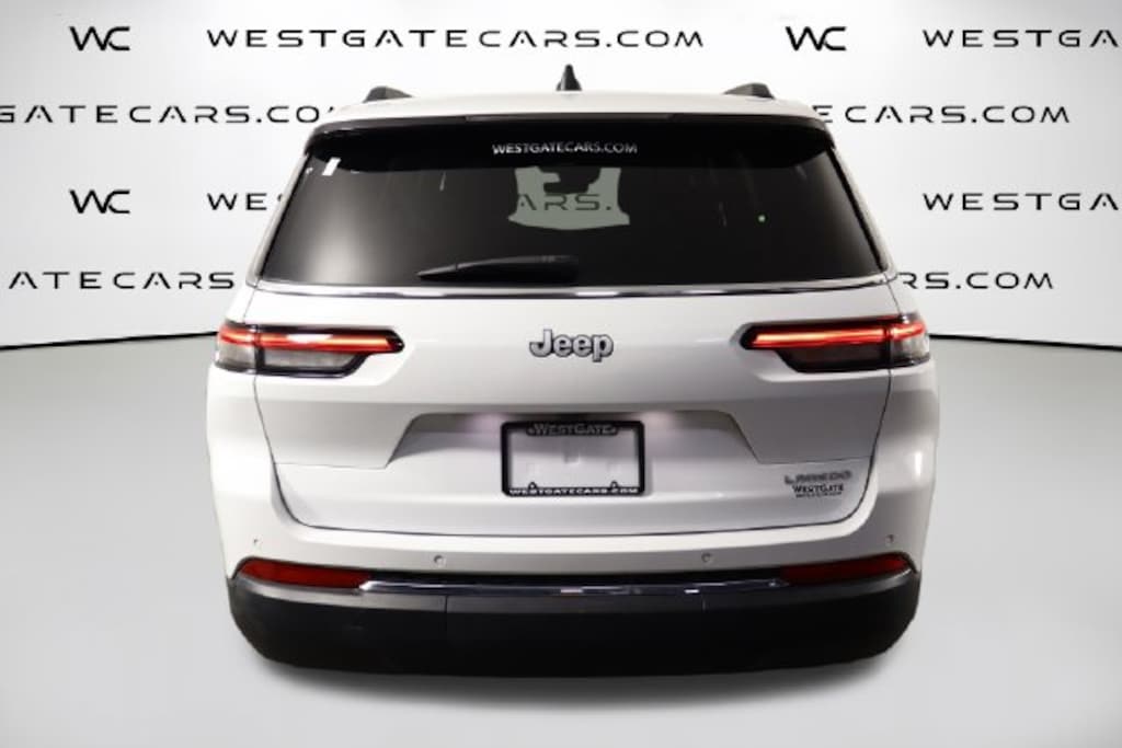 Used 2025 Jeep Grand Cherokee L Laredo SUV