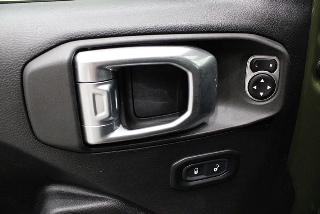 2021 Jeep Wrangler Unlimited Altitude - Photo 17