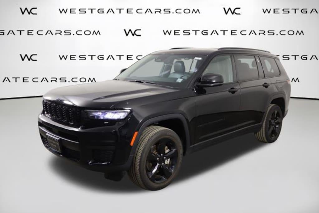 Used 2023 Jeep Grand Cherokee L Laredo SUV
