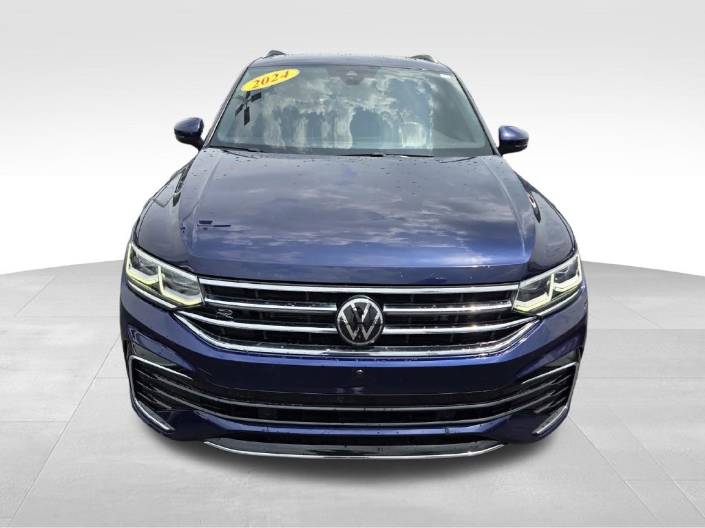 Used 2024 Volkswagen Tiguan 2.0T SEL R-Line SUV