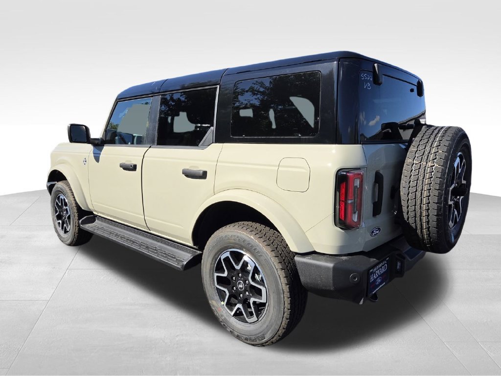 New 2026 Ford Bronco Outer Banks SUV