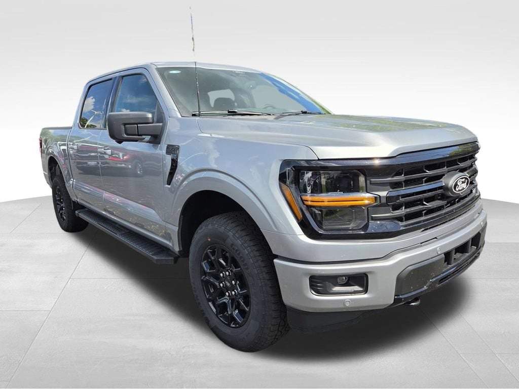 New 2026 Ford F-150 XLT Truck SuperCrew Cab