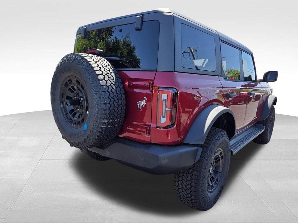 New 2026 Ford Bronco Outer Banks SUV