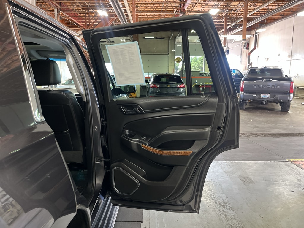 2017 Chevrolet Tahoe Premier - Photo 24