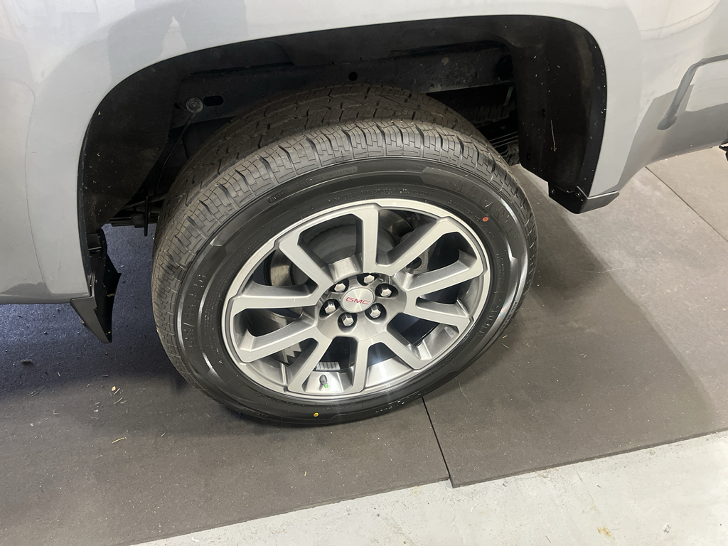 2022 GMC Canyon Denali - Photo 28