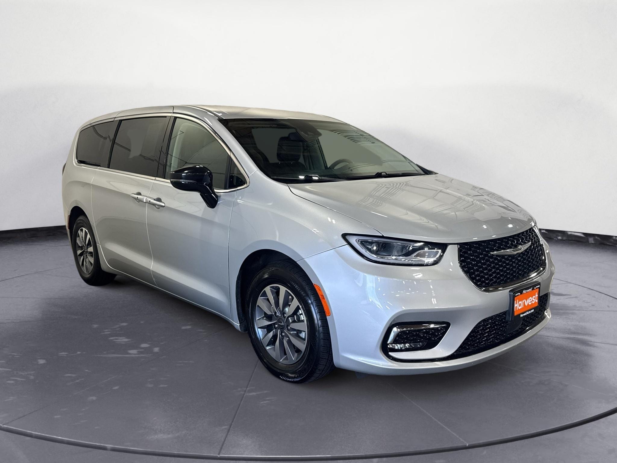 2024 Chrysler Pacifica PHEV
