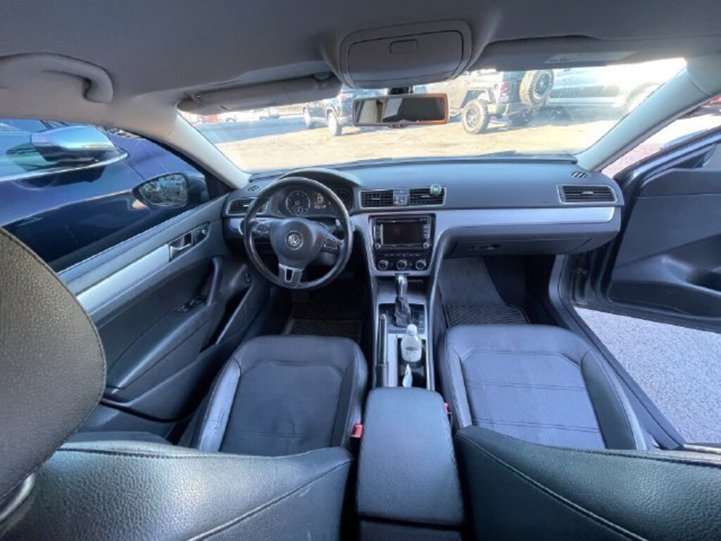 Used 2012 Volkswagen Passat SE