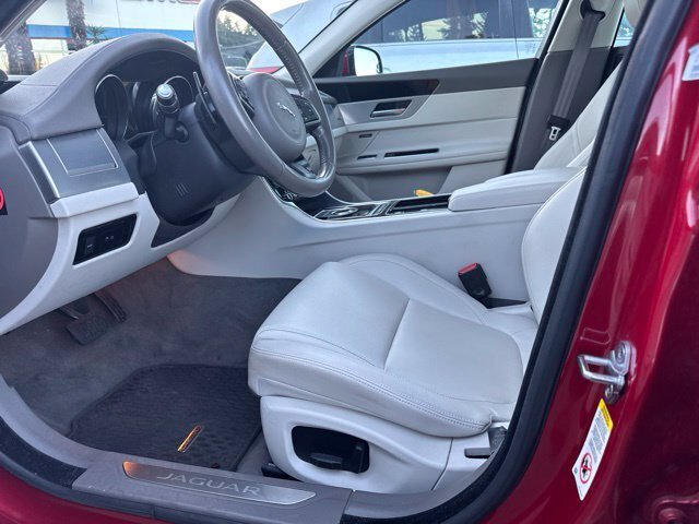 Used 2016 Jaguar XF 35t Premium Sedan