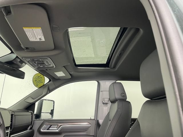 2026 Chevrolet Silverado 3500 HD LTZ - Photo 14