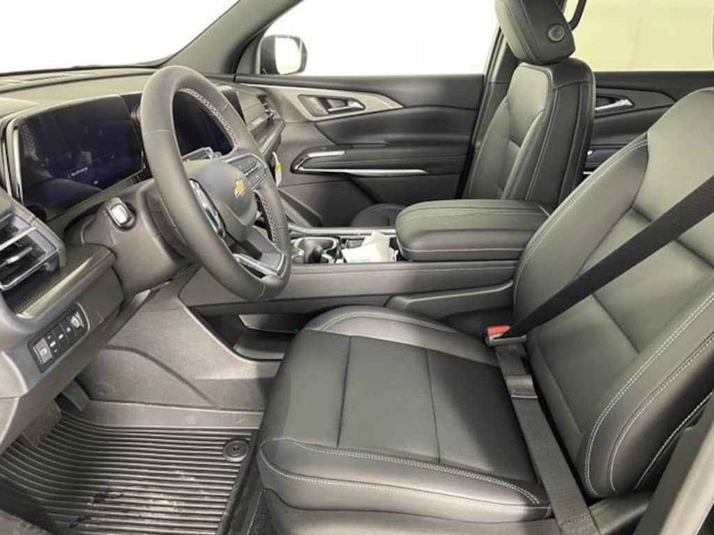 New 2027 Chevrolet Traverse LT SUV