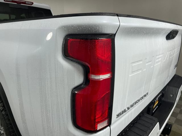 2026 Chevrolet Silverado 3500 HD High Country - Photo 18