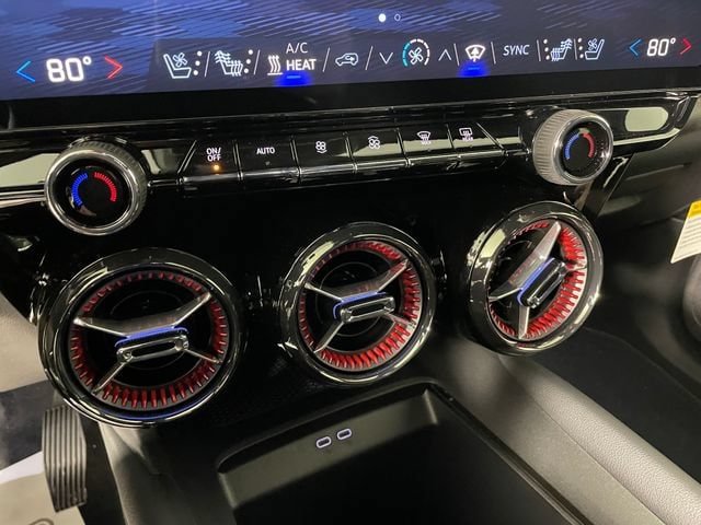 2026 Chevrolet Blazer EV RS - Photo 6
