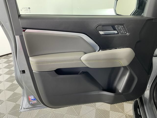 2026 Chevrolet Colorado ZR2 - Photo 11