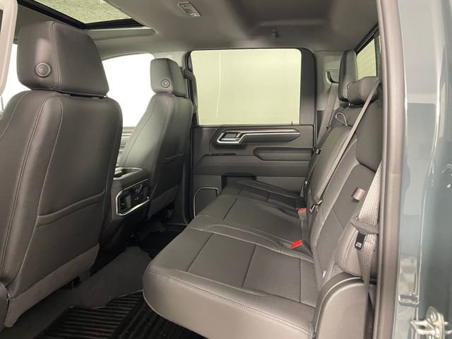 2026 Chevrolet Silverado 3500 HD LTZ - Photo 16