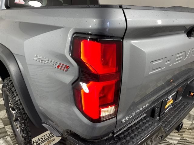 2026 Chevrolet Colorado ZR2 - Photo 13