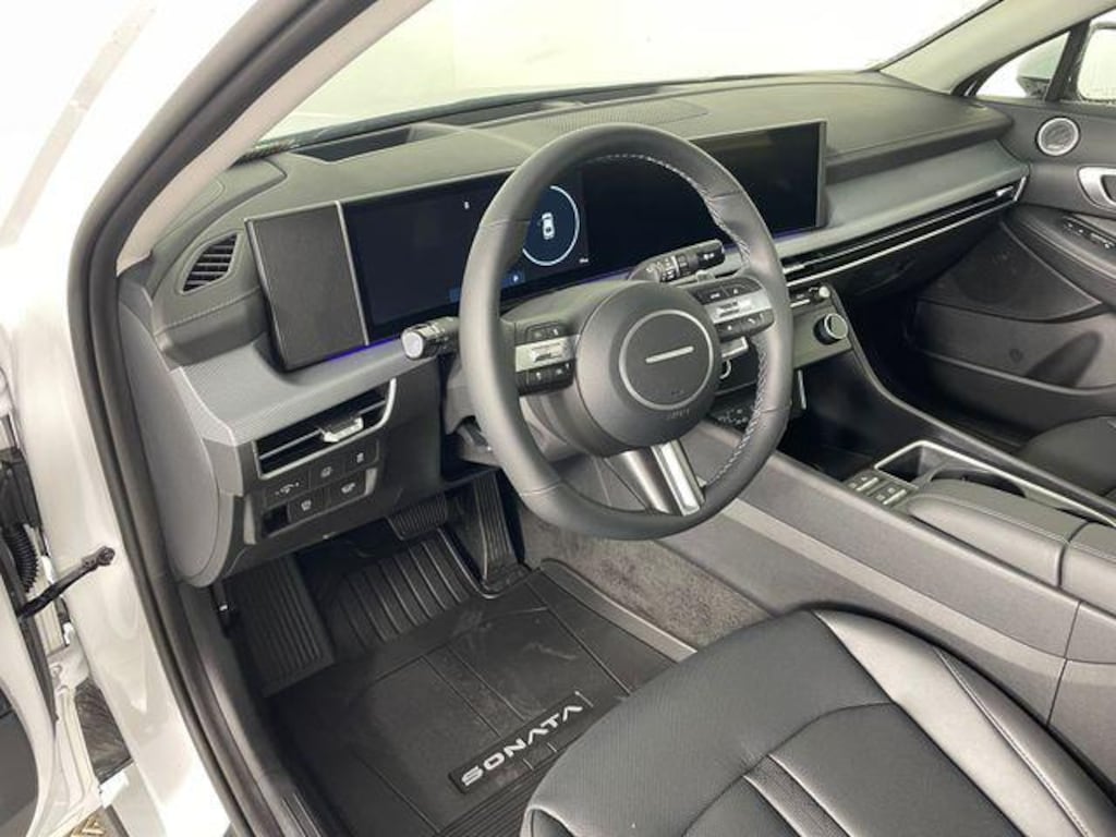 New 2026 Hyundai Sonata Hybrid Limited Sedan