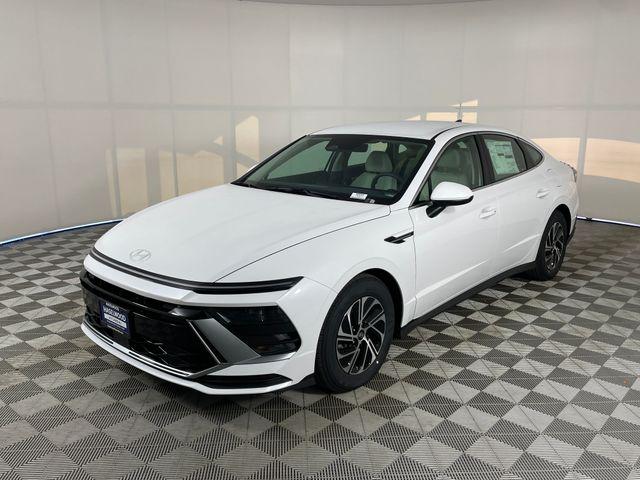 2026 Hyundai Sonata Hybrid