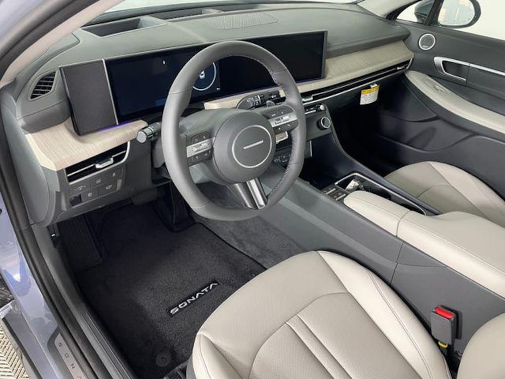 New 2026 Hyundai Sonata Hybrid Limited Sedan