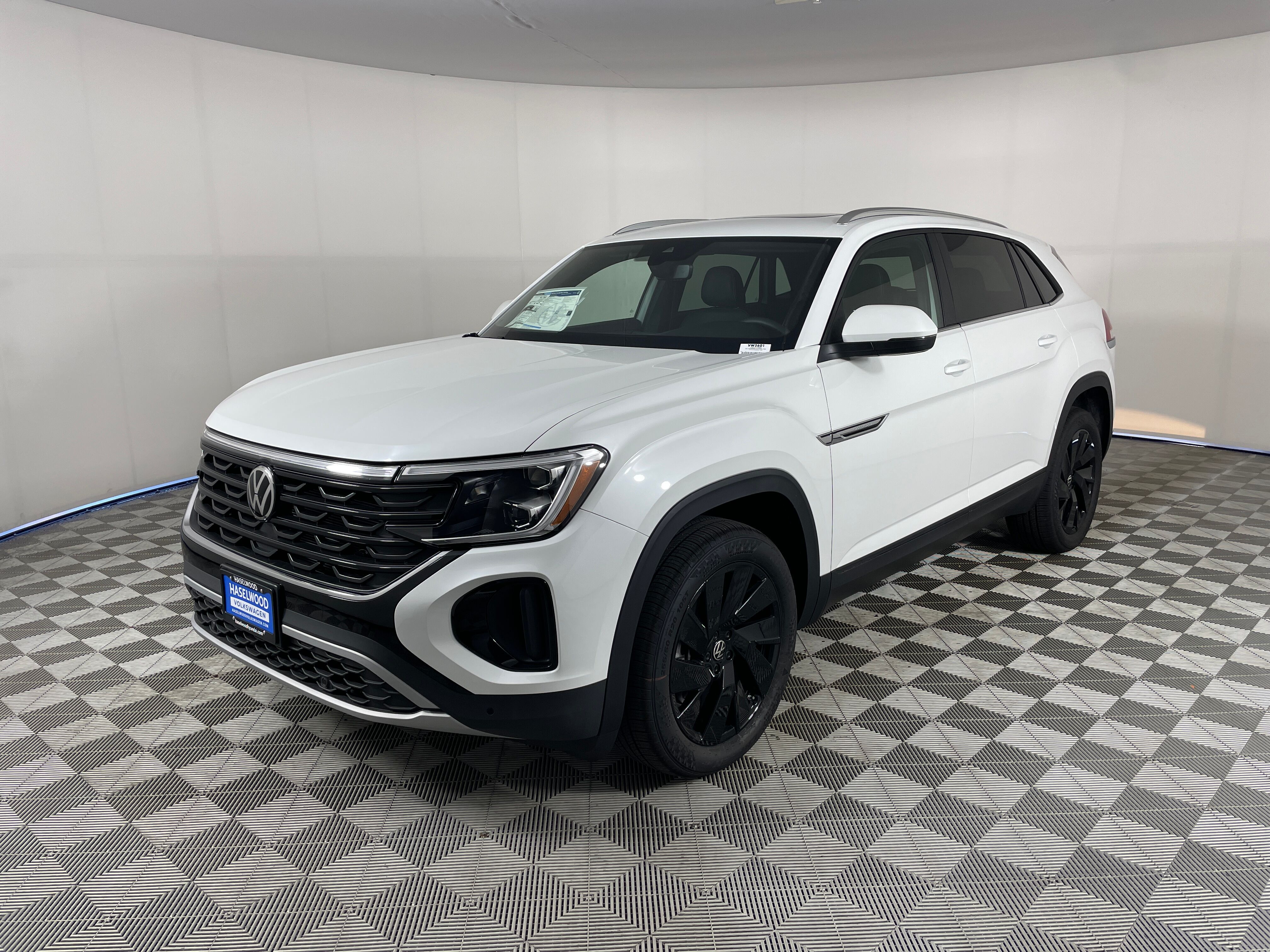 2026 Volkswagen Atlas Cross Sport SE w/Technology SUV