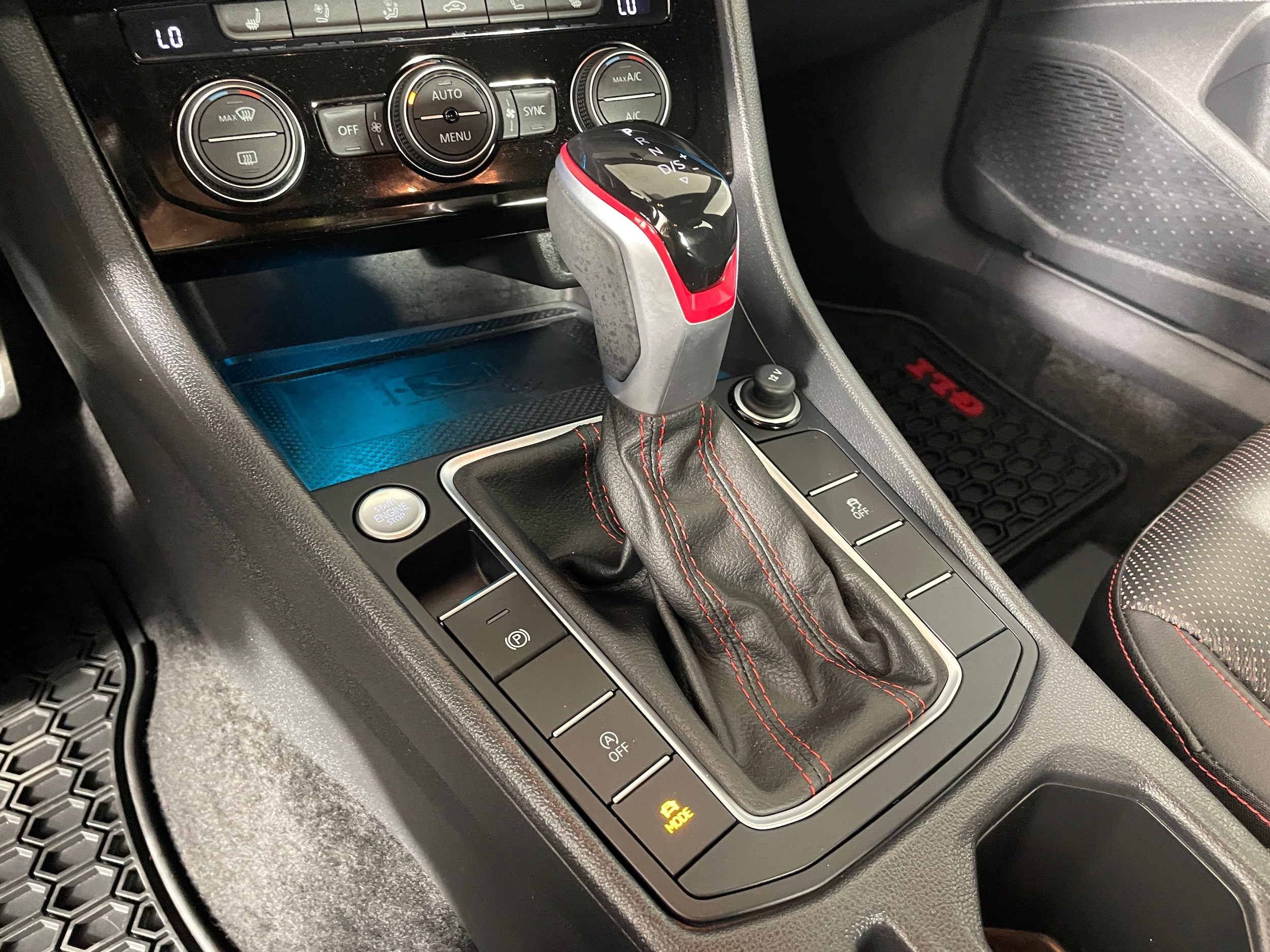 2024 Volkswagen Jetta GLI Autobahn - Photo 9