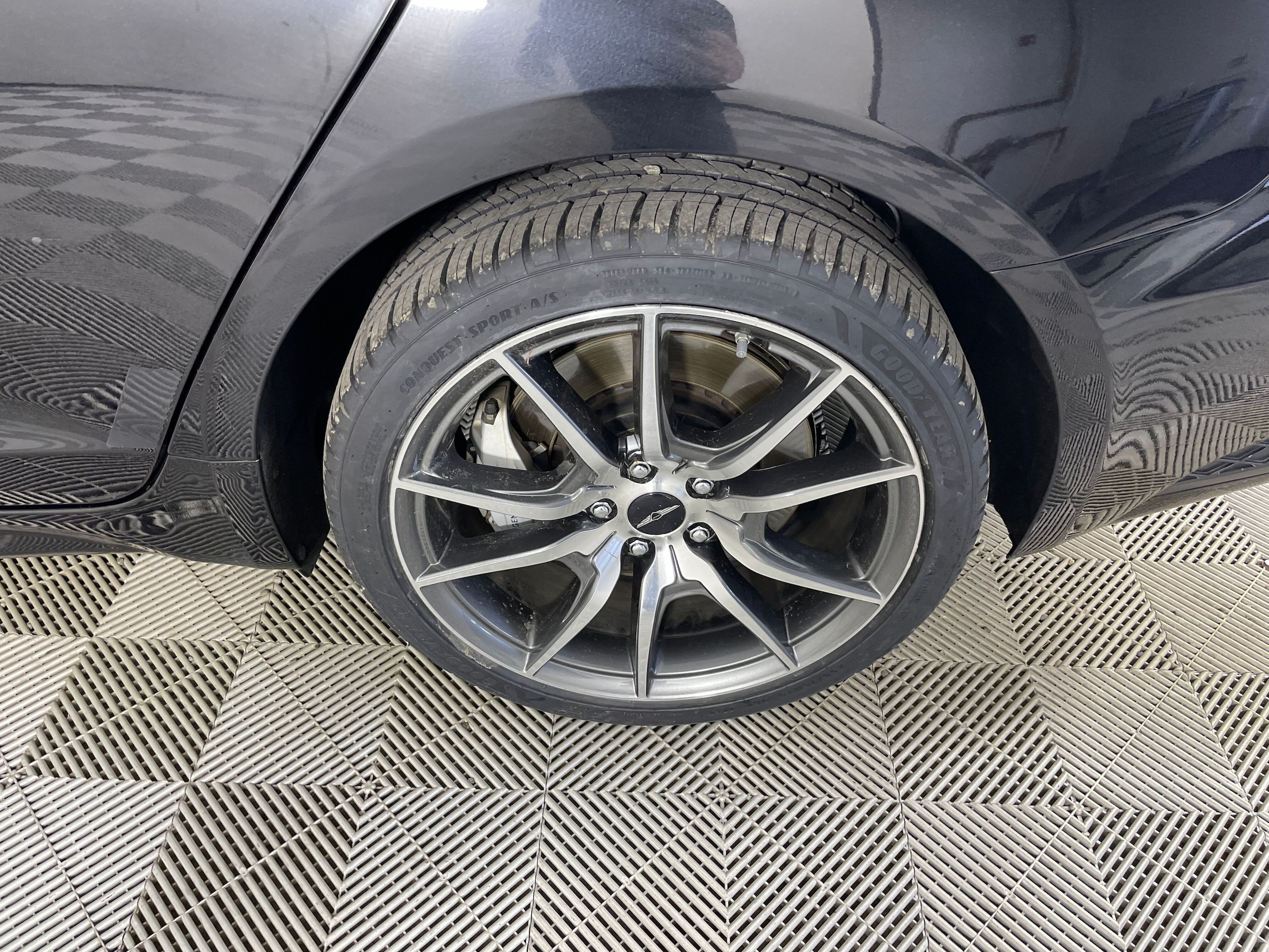 2024 GENESIS G70 Standard - Photo 22